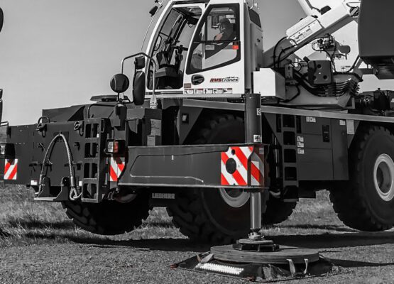 RMS Rough-Terrain Cranes Banner